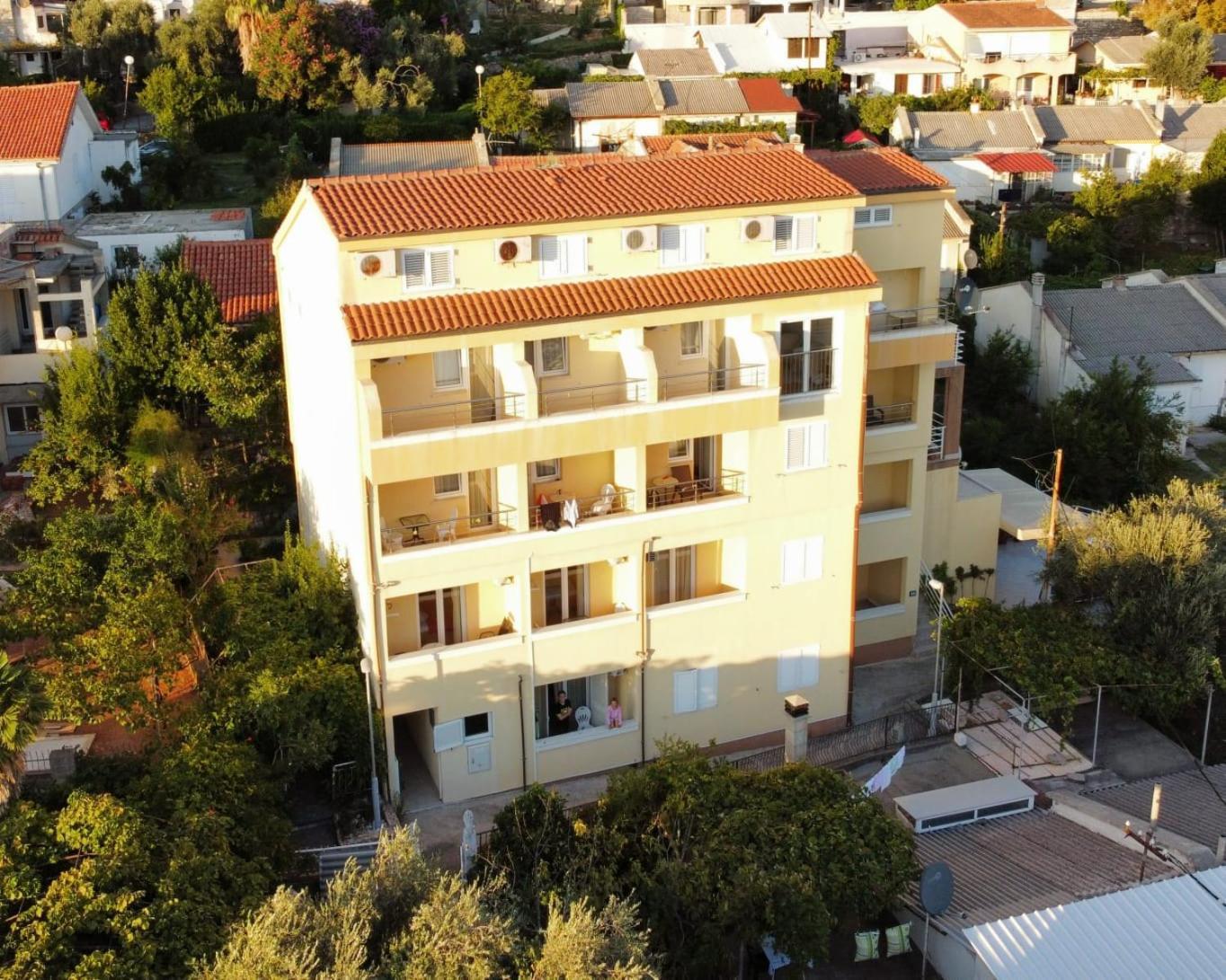 Vila Lena Petrovac Екстериор снимка